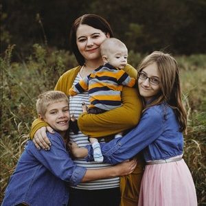 Meet your Posher, Pamela